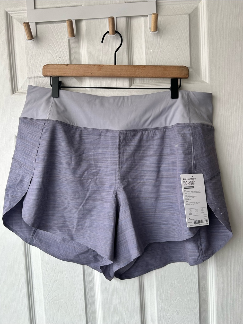 Athleta Run With It Short 1X NWT